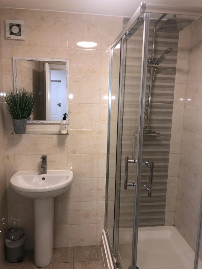 2 Bedroom Large Town Centre Apartment Free Parking Loughborough Zewnętrze zdjęcie